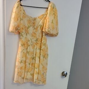 Floral Puff Sleeve Dress